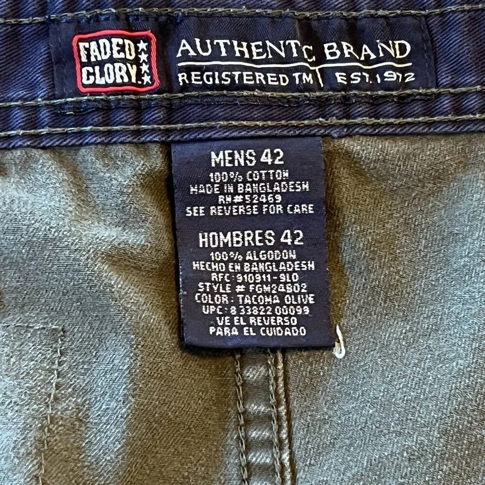 Faded Glory Shorts Mens 42 Olive Army Green Cargo Y2K Pockets Outdoor Hiking